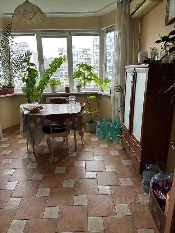 3-к кв. Москва ул. Раменки, 31 (80.0 м) - Фото 0