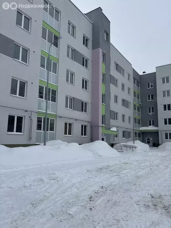 1-комнатная квартира: Бор, район Октябрьский, Молодёжная улица, 4А ... - Фото 2