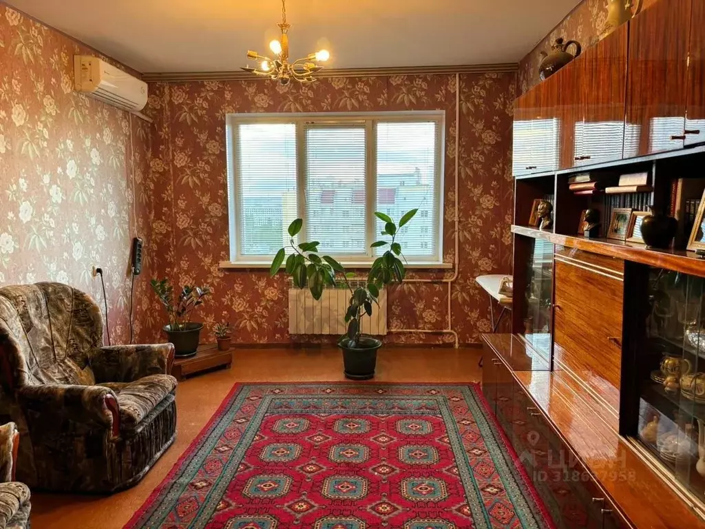 3-к кв. Саратовская область, Энгельс Комсомольская ул., 151 (66.0 м) - Фото 0