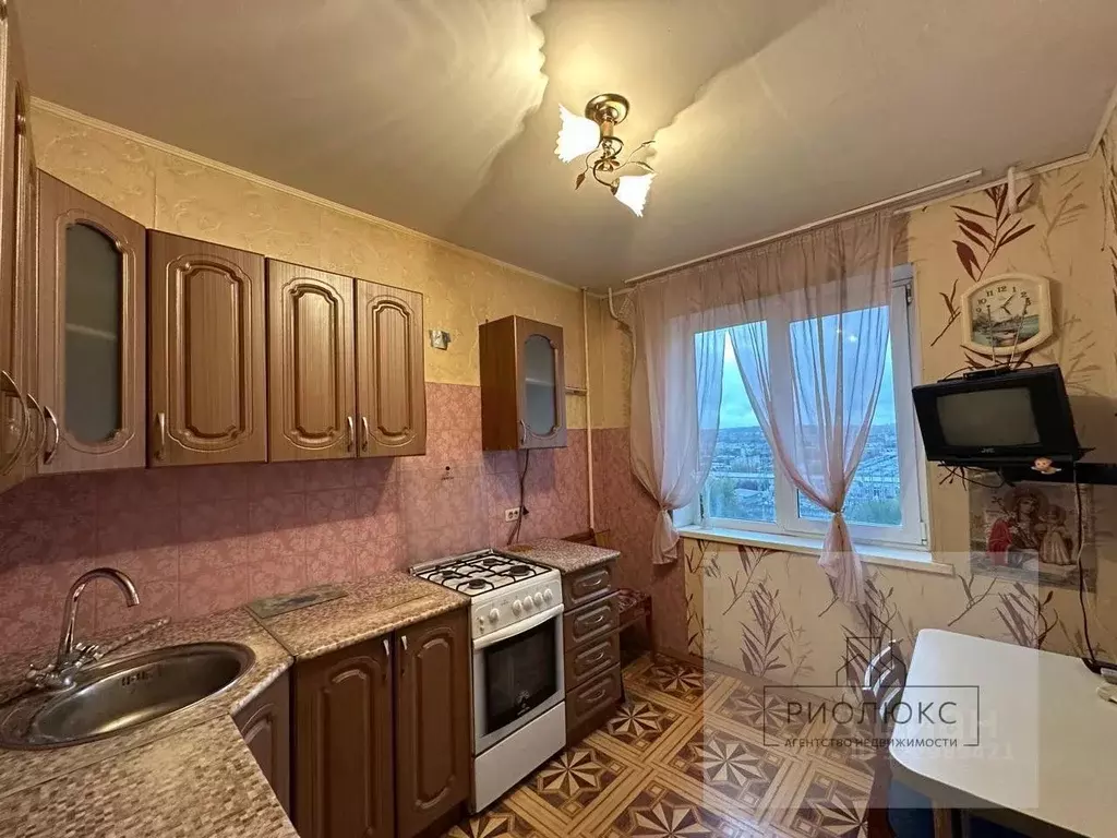 3-к кв. Челябинская область, Магнитогорск ул. Труда, 43 (64.9 м) - Фото 1