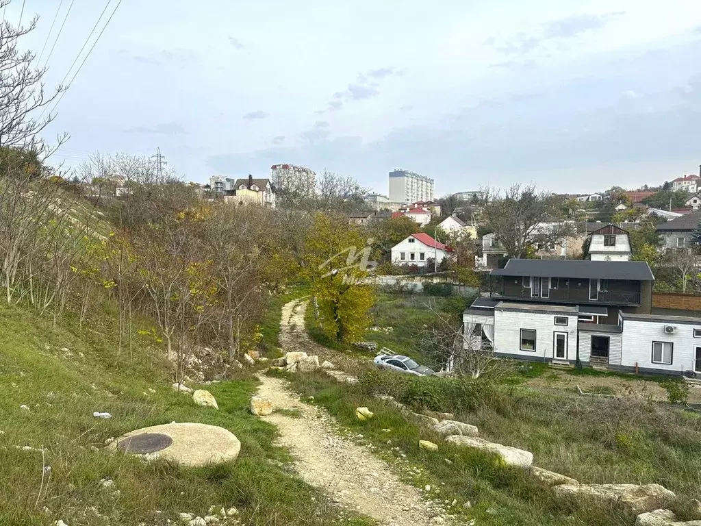 Участок в Севастополь ул. Алуштинская (5.0 сот.) - Фото 1