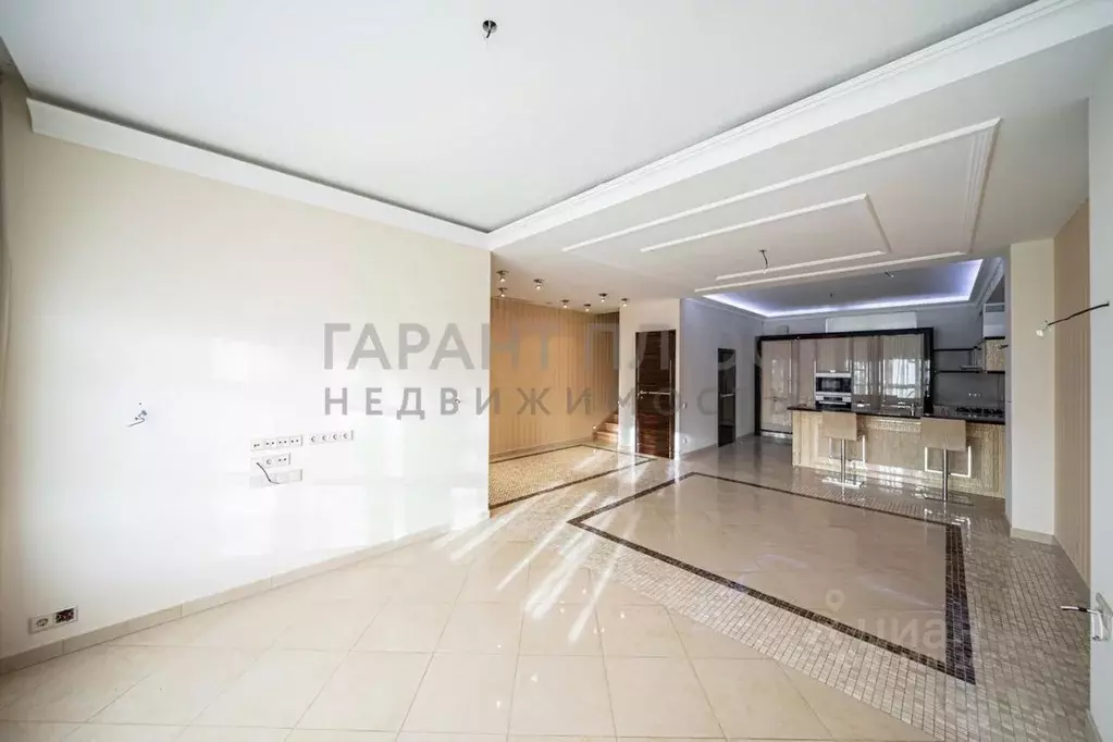 Таунхаус в Липецкая область, Липецк Нижняя Логовая ул., 4 (201 м) - Фото 1