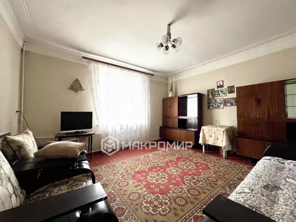 3-к кв. Брянская область, Брянск Белые Берега пгт, ул. Карла Маркса, 9 ... - Фото 1