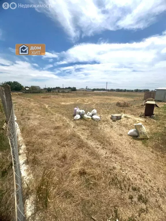 Участок в Сакский район, Ромашкинское сельское поселение, село ... - Фото 0