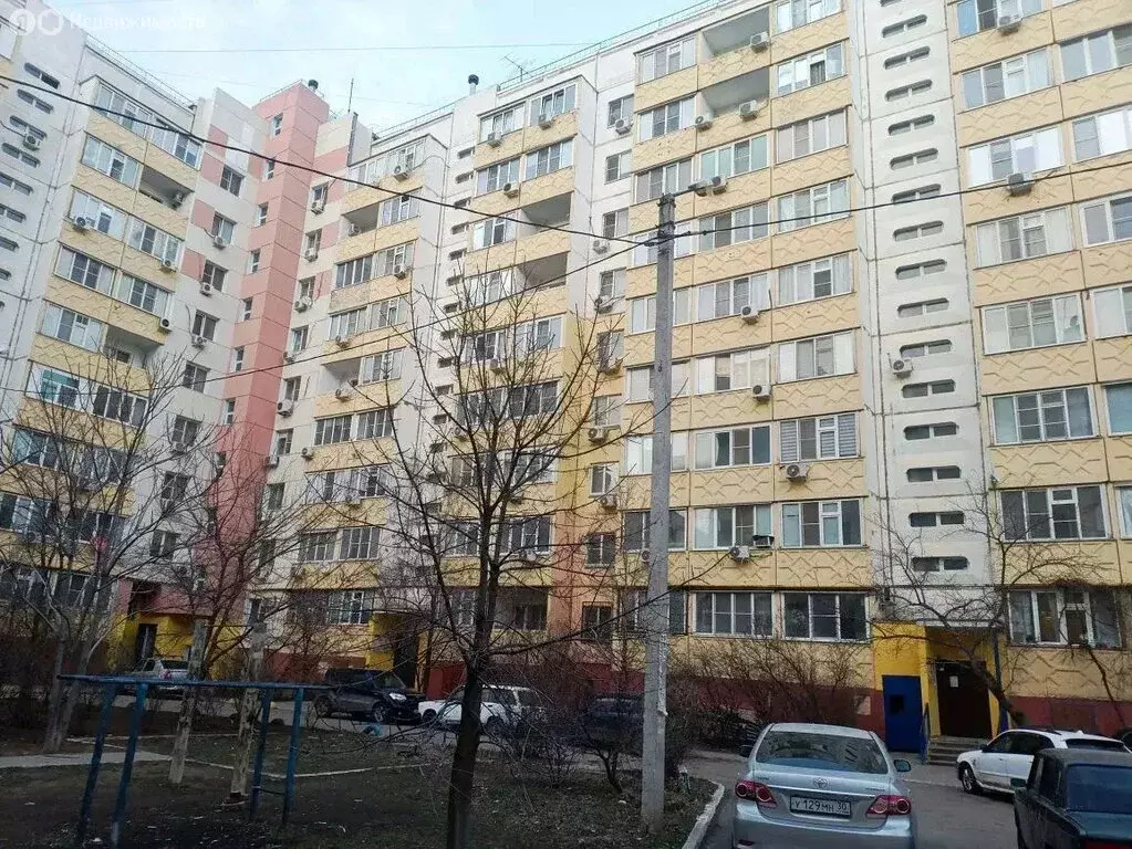 2-комнатная квартира: Астрахань, улица Куликова, 81к2 (67.6 м) - Фото 2