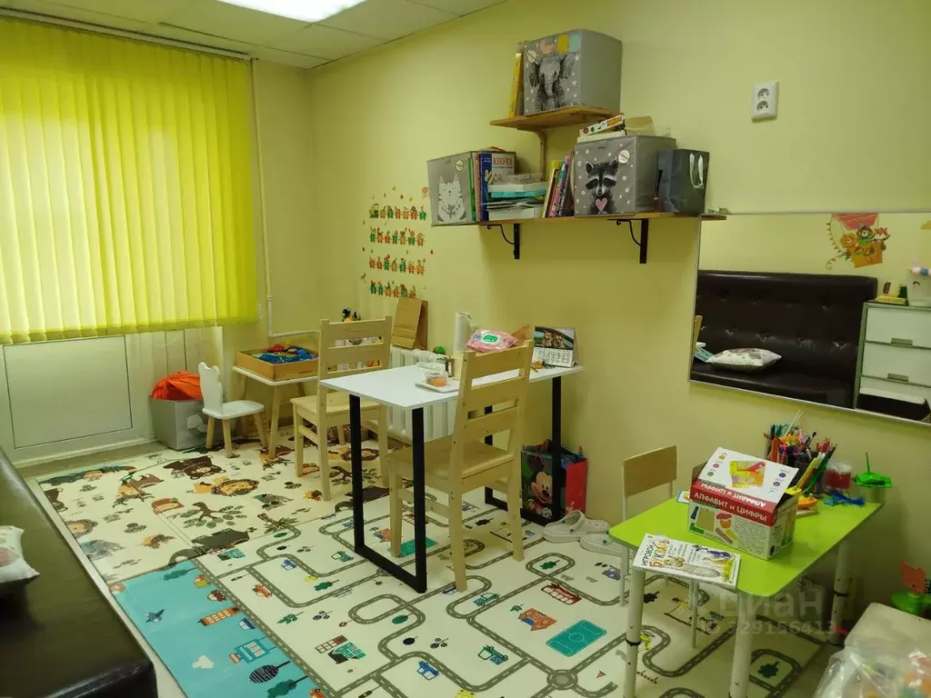 Офис в Свердловская область, Березовский ул. Гагарина, 15к3 (20 м) - Фото 1