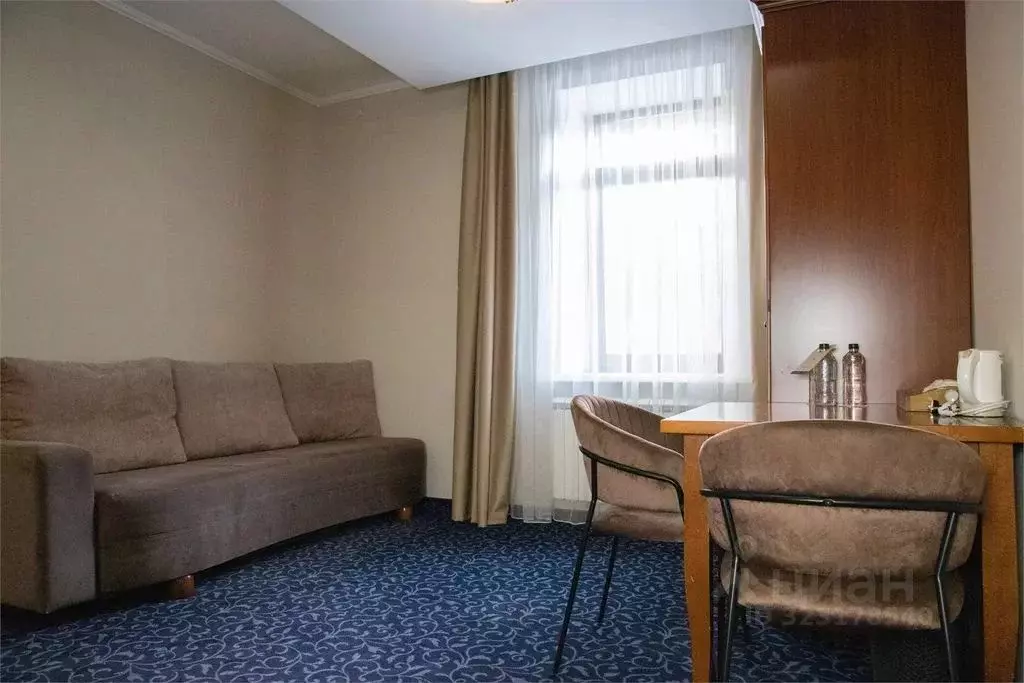 Комната Новосибирская область, Новосибирск ул. Новая Заря, 53А - Фото 2