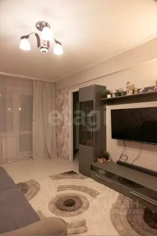 3-к кв. Иркутская область, Ангарск 8-й мкр, 18 (49.5 м) - Фото 0