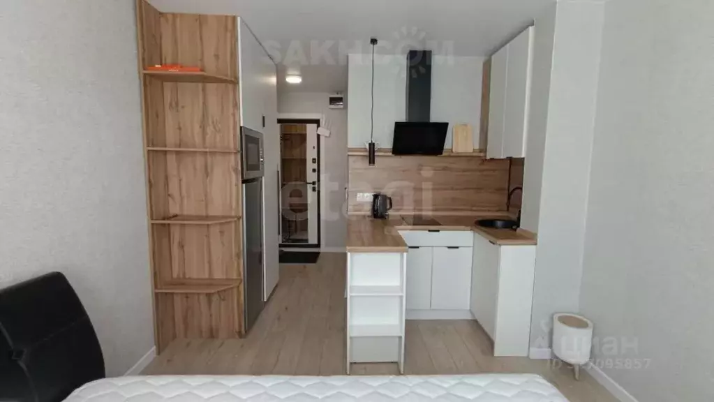 1-к кв. Сахалинская область, Южно-Сахалинск ул. Есенина, 1 (17.0 м) - Фото 1