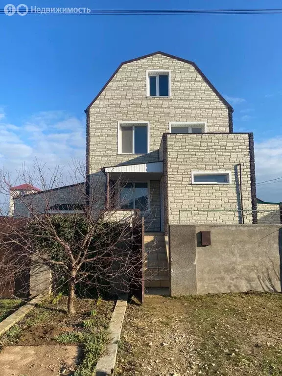 Дом в Евпатория, Вишнёвая улица, 20 (200 м) - Фото 1