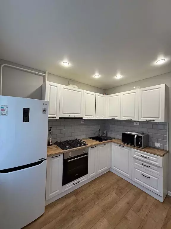 Продаётся 3-к квартира, 62.2 м - Фото 0