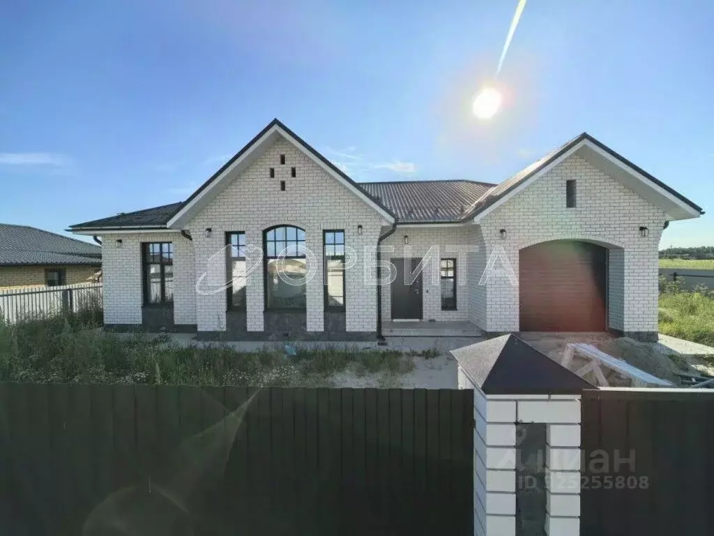 Дом в Тюменская область, Тюменский муниципальный округ, Онегин кп  ... - Фото 1