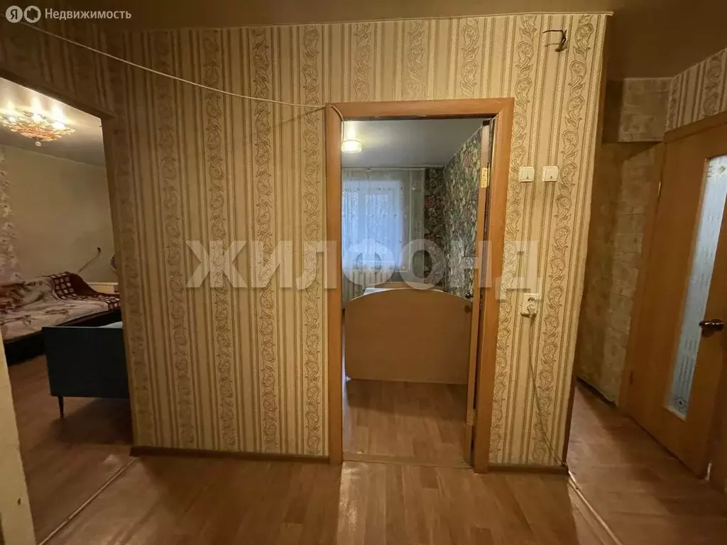 2-комнатная квартира: Нижний Тагил, улица Энтузиастов, 80 (45 м) - Фото 1