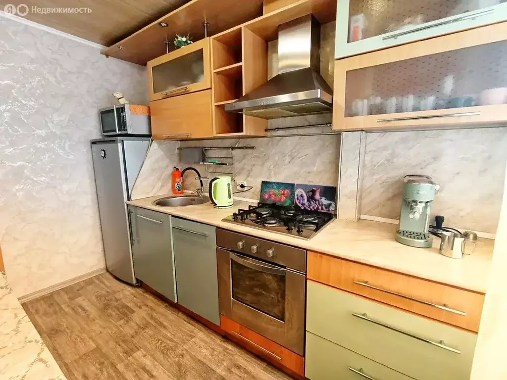 3-комнатная квартира: Мурманск, Кольский проспект, 66 (53 м) - Фото 1