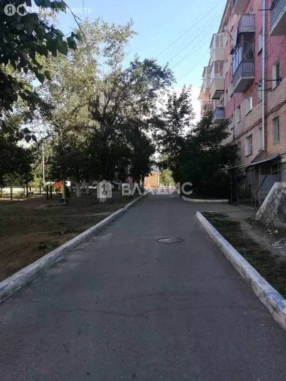 2-комнатная квартира: Улан-Удэ, улица Бабушкина, 17 (42.2 м) - Фото 1