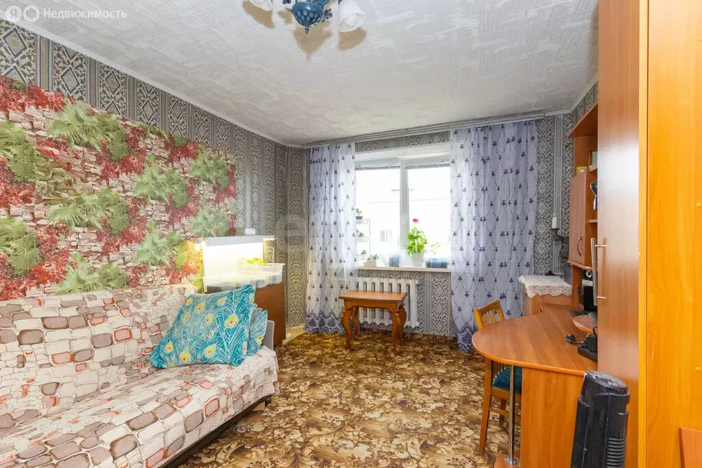 2-комнатная квартира: Тюмень, микрорайон Мыс, Судоремонтная улица, 21 ... - Фото 2