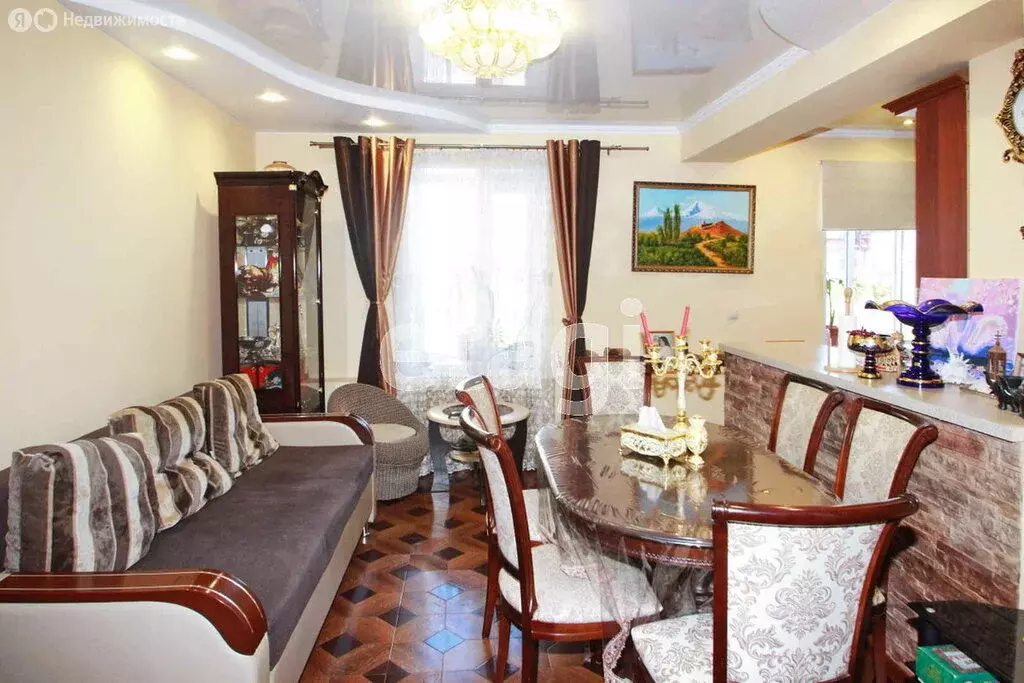 3-комнатная квартира: Ялуторовск, улица Ленина, 46 (60.6 м) - Фото 2