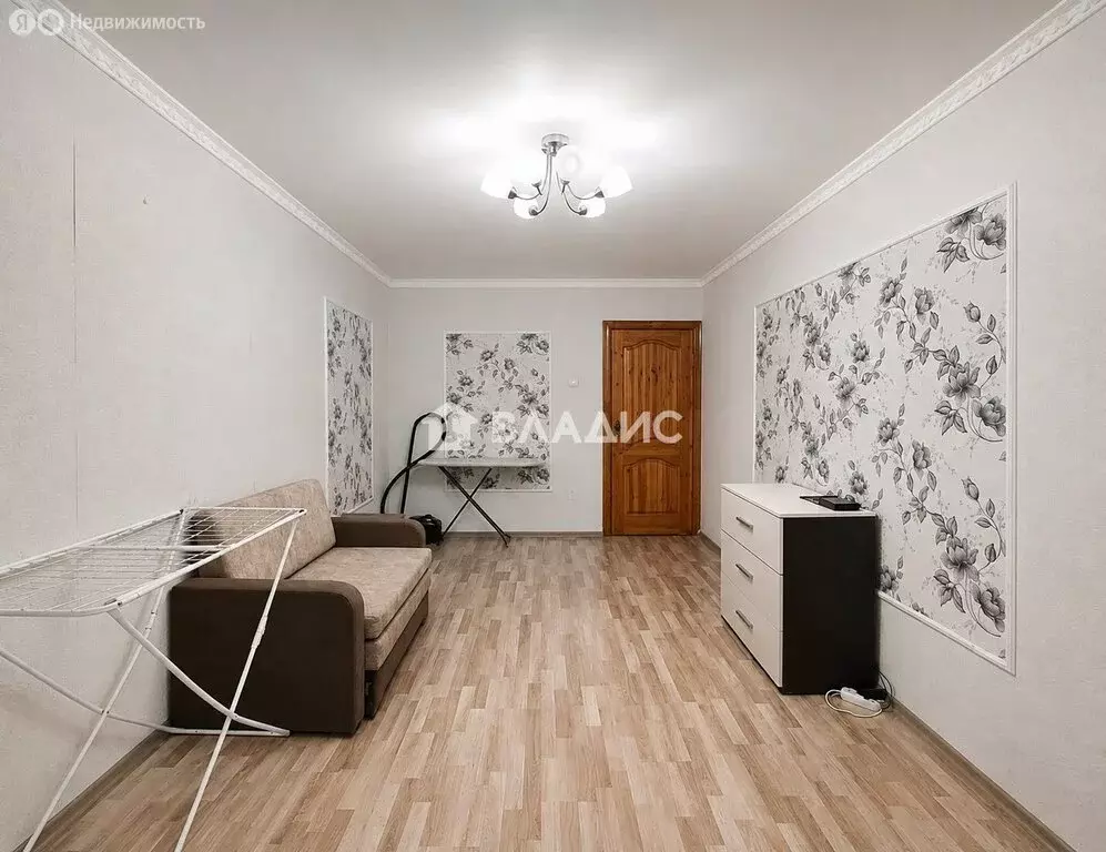 2-комнатная квартира: Белгород, улица 5 Августа, 26 (47.6 м) - Фото 2