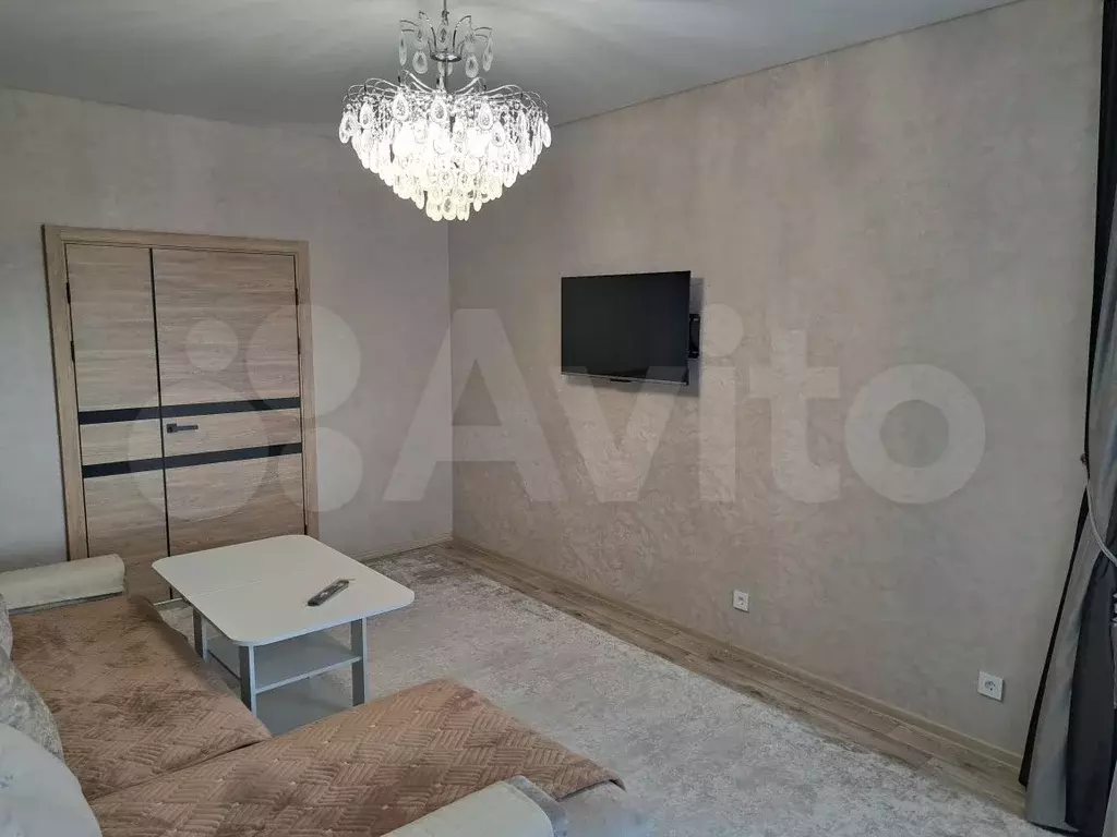 2-к. квартира, 56 м, 8/9 эт. - Фото 1