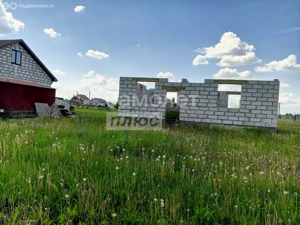 Дом в село Сенцово, Ромашковая улица, 27 (100 м) - Фото 0