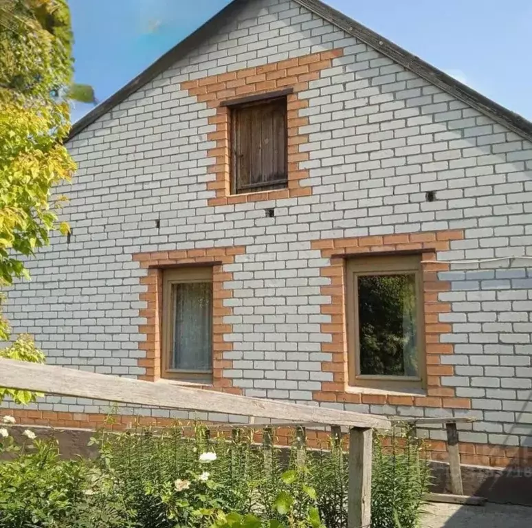 Дом в Оренбургская область, Орск Новый город мкр, ул. Воронежская, 53 ... - Фото 1