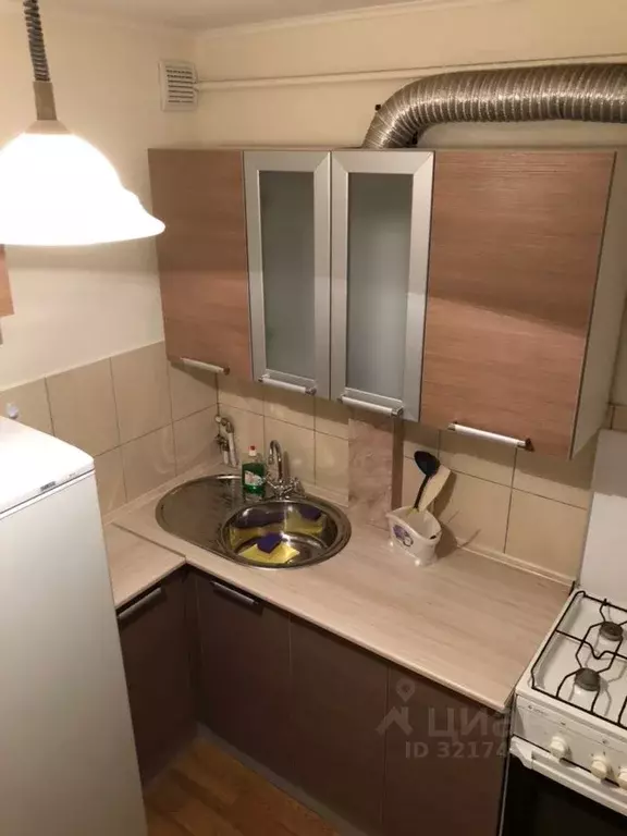 2-к кв. Псковская область, Псков ул. Воеводы Шуйского, 8А (45.0 м) - Фото 0