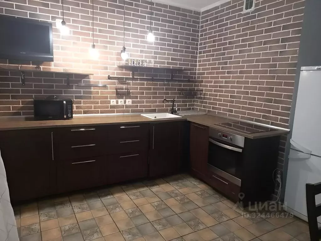 2-к кв. Свердловская область, Екатеринбург ул. Союзная, 27 (67.0 м) - Фото 1