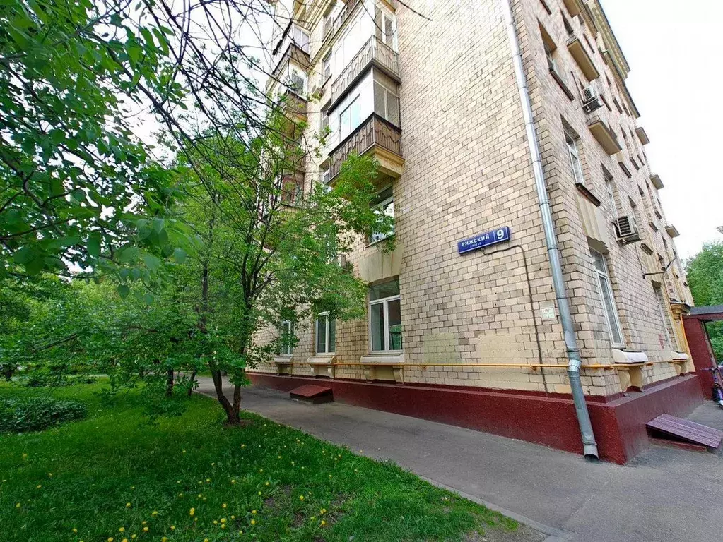 Комната 17,1 м в 2-к., 1/9 эт. - Фото 0