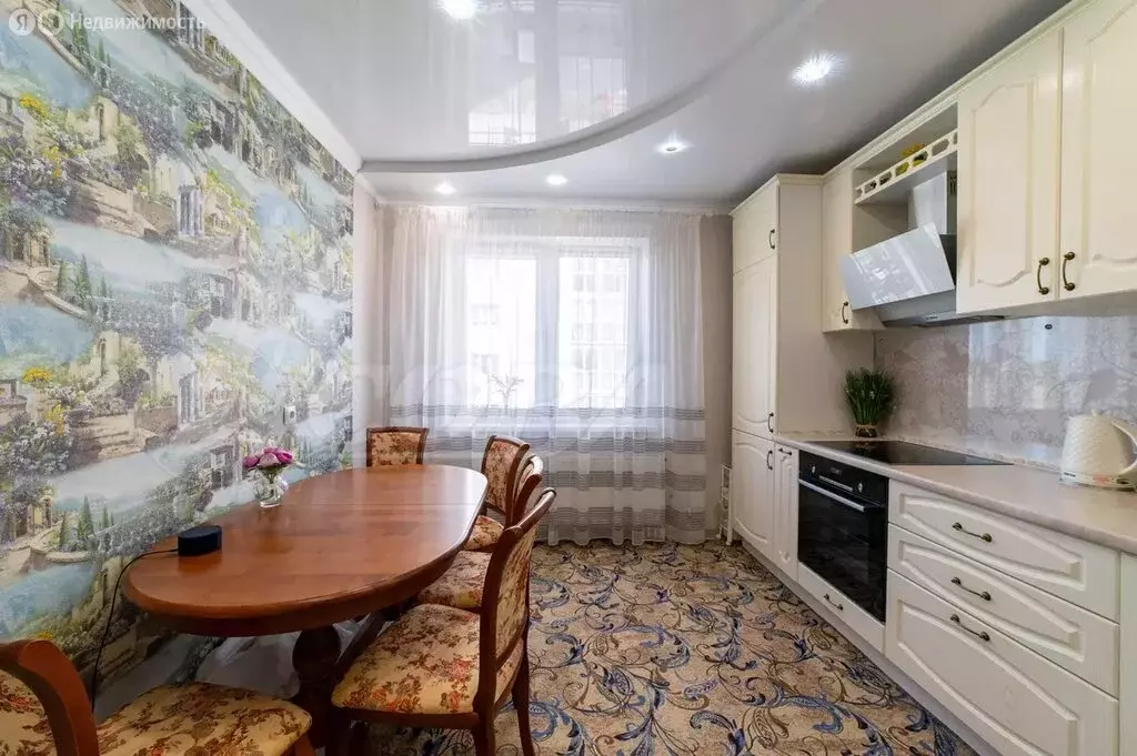 2-комнатная квартира: Тюмень, Интернациональная улица, 199к5 (54 м) - Фото 1