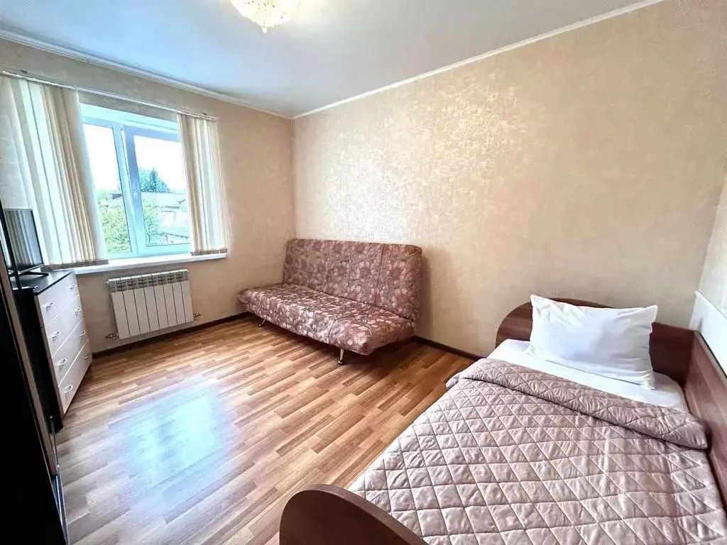 2-к кв. Калужская область, Калуга пер. Каракозова, 10 (45.0 м) - Фото 0