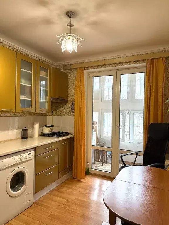 2-к кв. Севастополь, Севастополь, Балаклава г. ул. Урицкого, 3 (52.0 ... - Фото 0