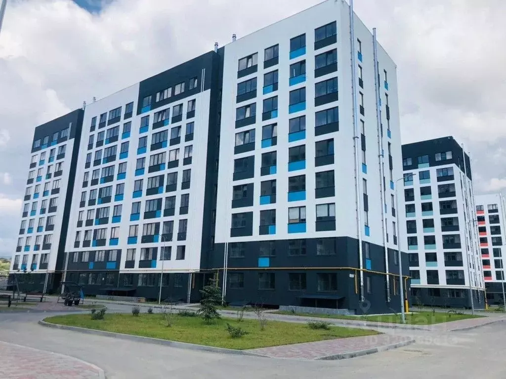 1-к кв. Крым, Симферопольский район, с. Мирное ул. Щедрая, 3 (48.0 м) - Фото 0