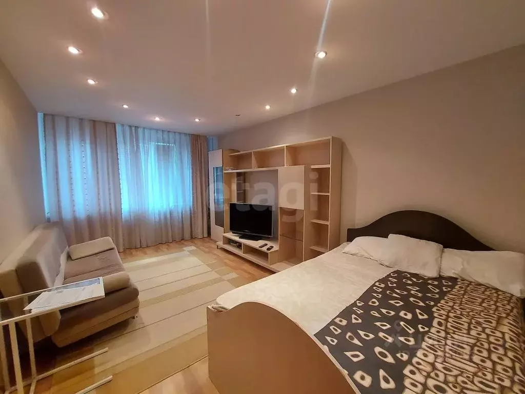 2-к кв. Ямало-Ненецкий АО, Новый Уренгой Дружба мкр, 4/1 (54.0 м) - Фото 1