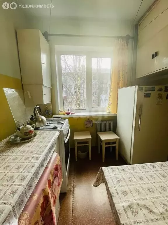 3-комнатная квартира: Сыктывкар, Октябрьский проспект, 43 (62 м) - Фото 2