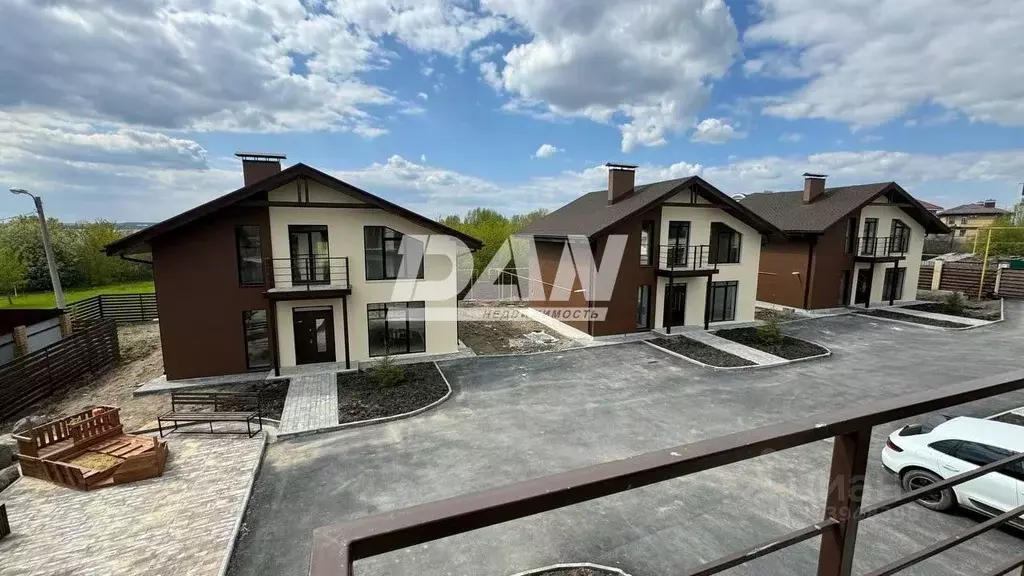 Дом в Челябинская область, Челябинск Миньярская ул. (150 м) - Фото 1