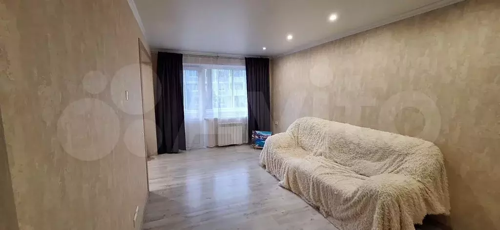 3-к. квартира, 61 м, 3/3 эт. - Фото 0