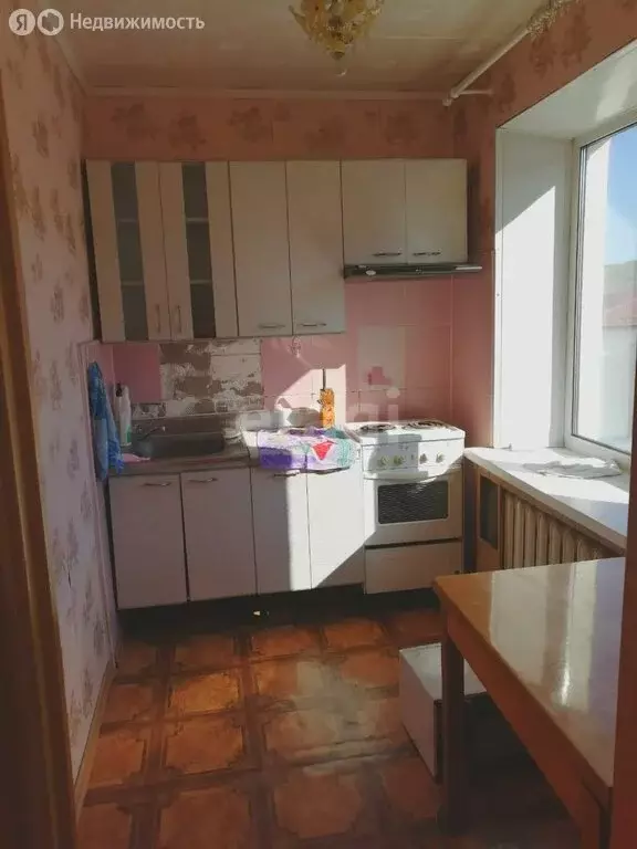 3-комнатная квартира: Холмск, Молодёжная улица, 25 (57.2 м) - Фото 2