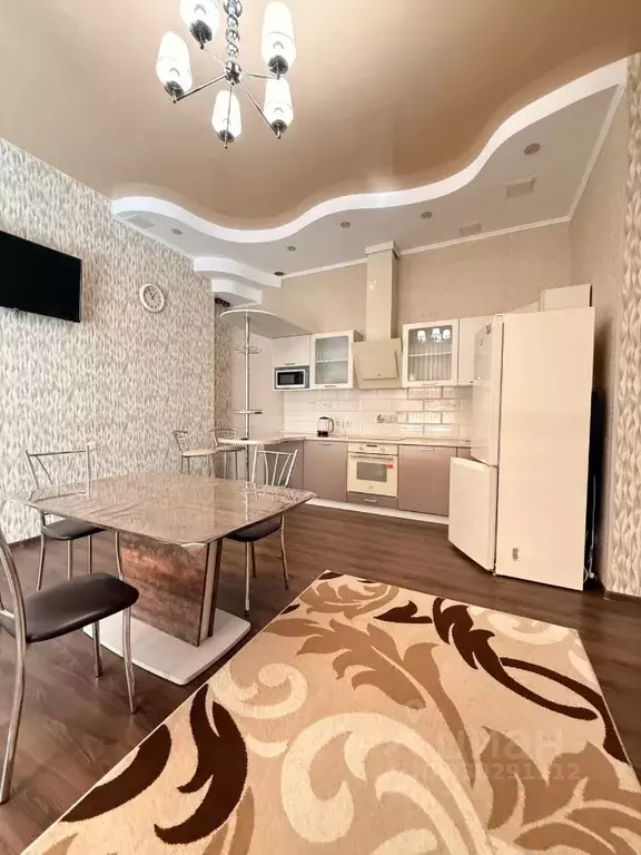 2-к кв. Крым, Симферополь ул. Исмаила Гаспринского, 7Е (90.0 м) - Фото 1