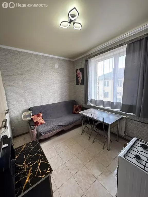 1-комнатная квартира: Ефремов, улица Майорова, 13 (40.2 м) - Фото 0