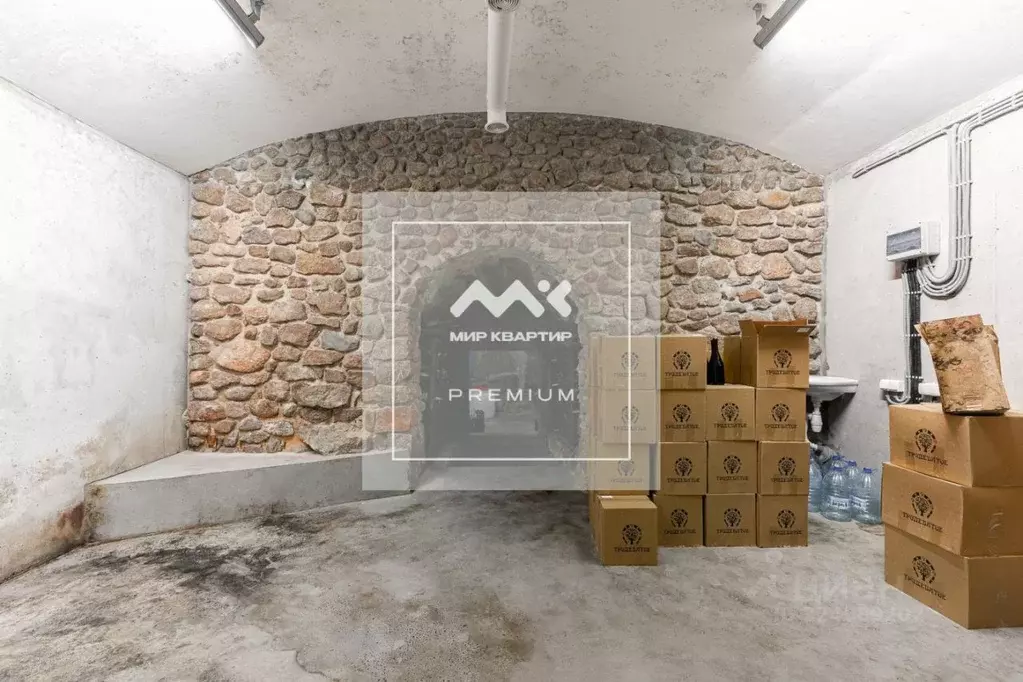 Дом в Ленинградская область, Выборг ул. Прибрежная, 52 (240 м) - Фото 1