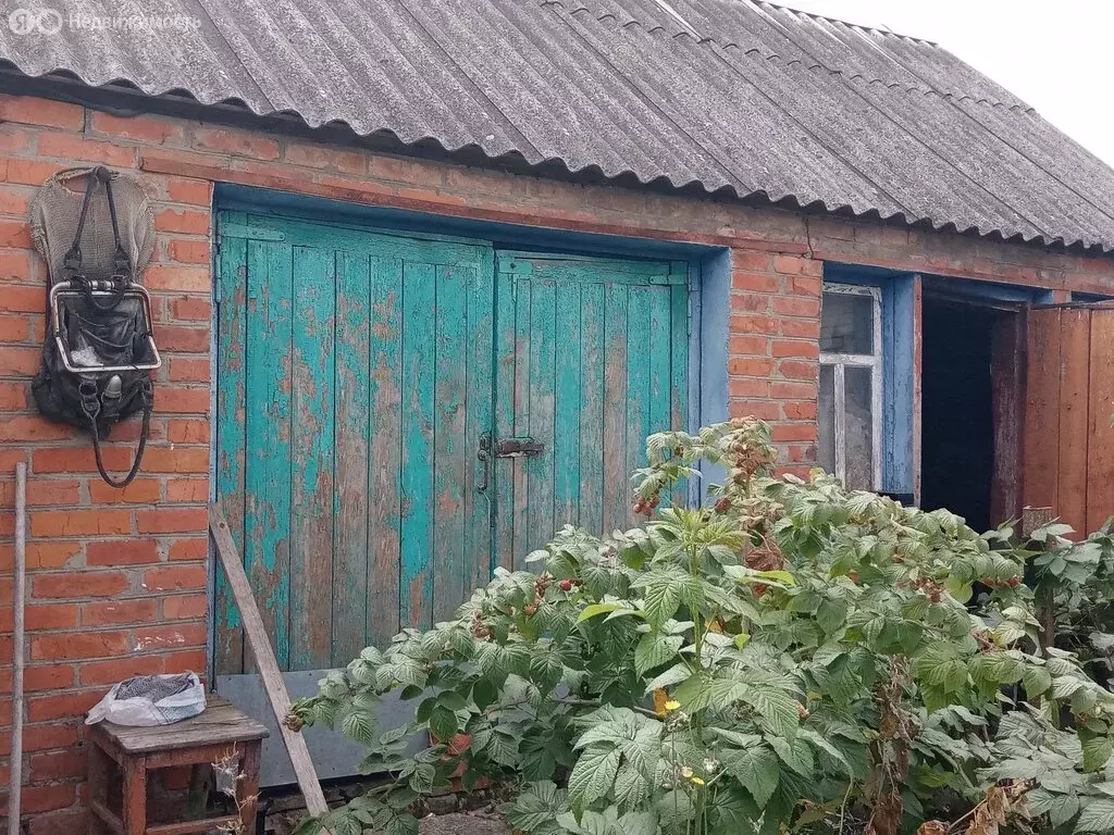 Дом в городское поселение Пролетарский, рабочий посёлок Пролетарский, ... - Фото 1