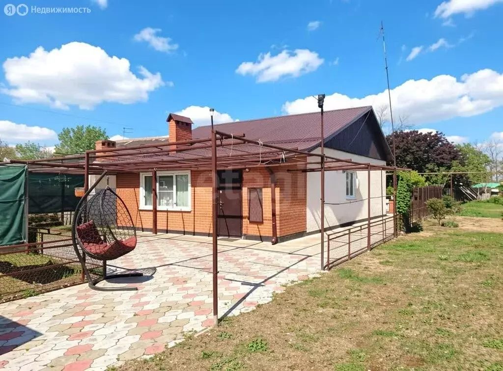 4-комнатная квартира: посёлок Целинный, улица Мира, 5 (70.4 м) - Фото 1