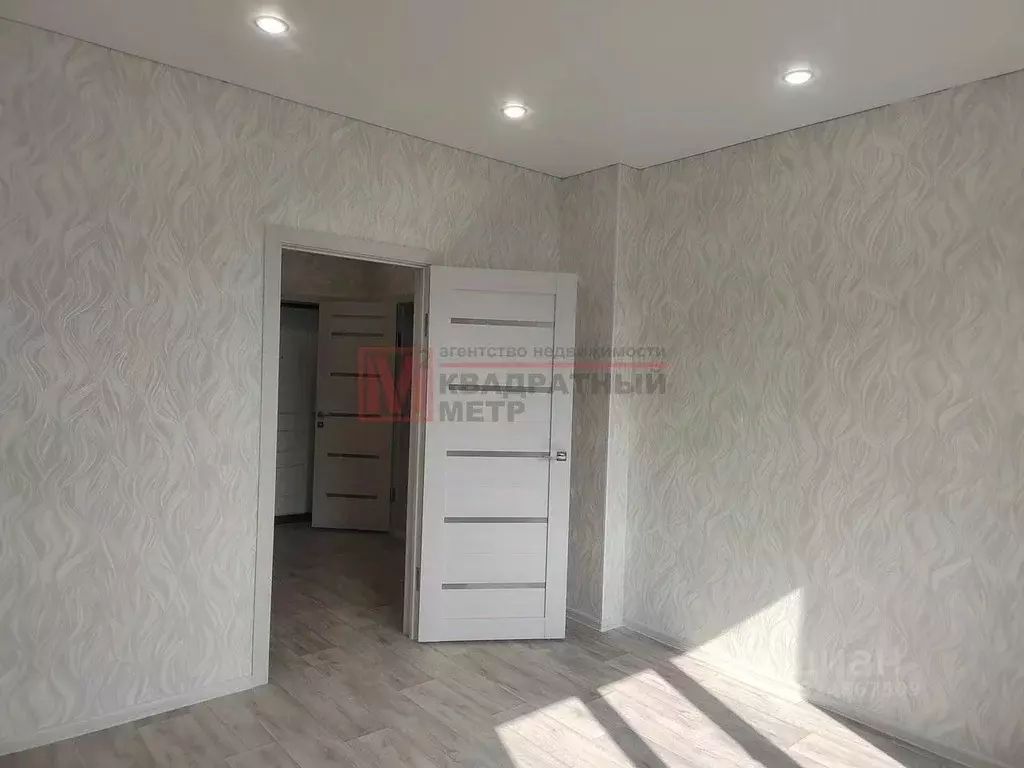 1-к кв. Белгородская область, Старый Оскол Королева мкр, 3А (39.0 м) - Фото 1