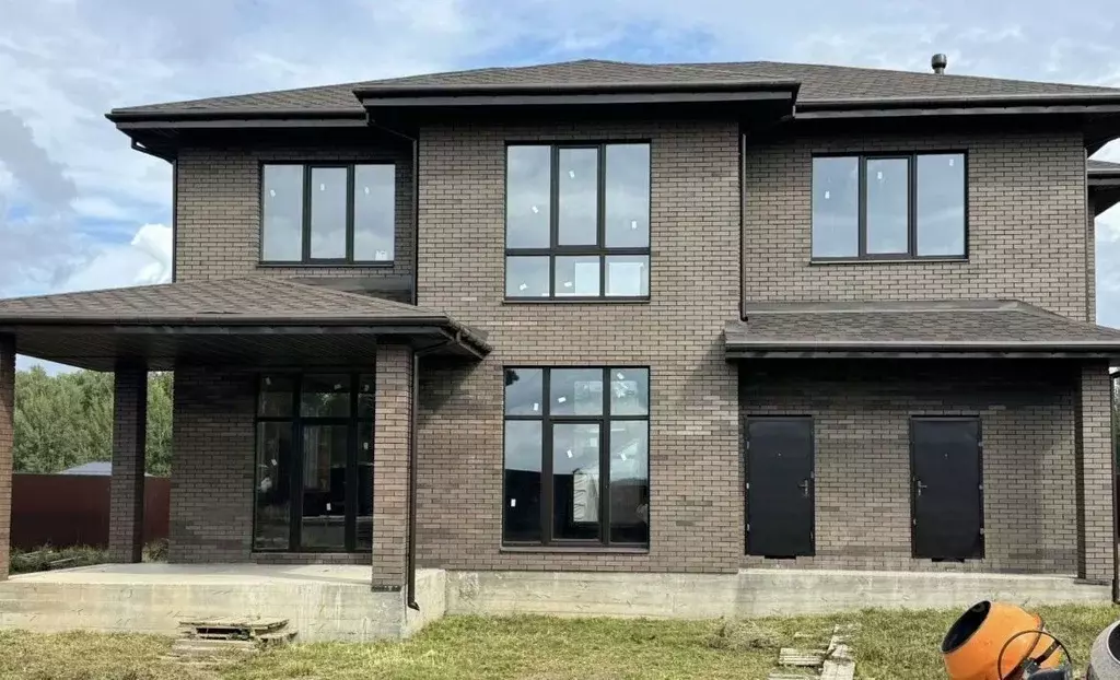 Дом в Москва Фаворит кп,  (250 м) - Фото 1