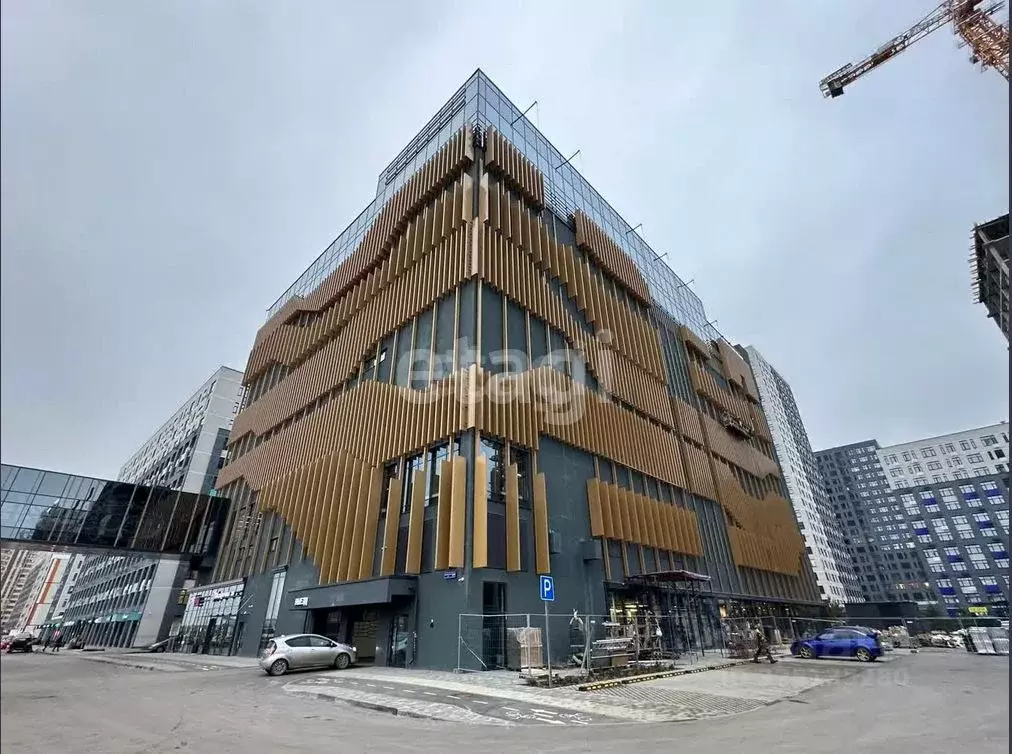 Гараж в Тюменская область, Тюмень ул. Тимофея Чаркова, 89 (13 м) - Фото 1