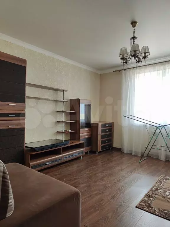 2-к. квартира, 60 м, 16/16 эт. - Фото 1