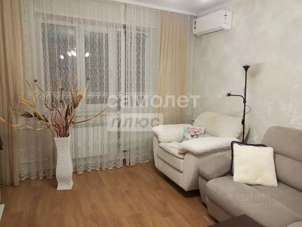 3-к кв. Липецкая область, Липецк ул. А.Г. Стаханова, 10 (64.0 м) - Фото 1