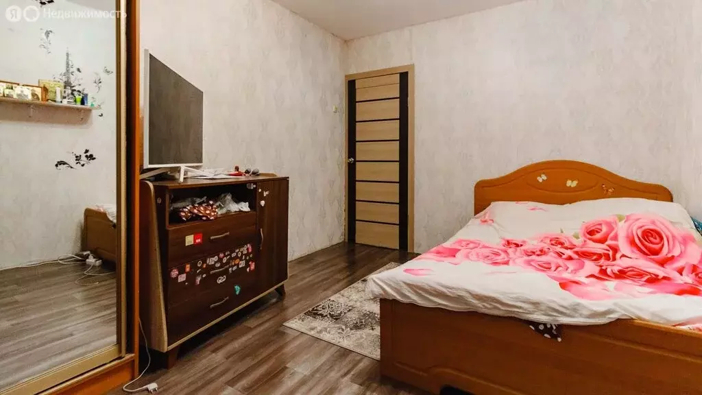 3-комнатная квартира: Комсомольск-на-Амуре, улица Калинина, 37к3 (58 ... - Фото 2