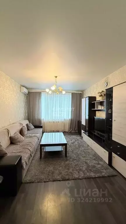 2-к кв. Воронежская область, Воронеж ул. Димитрова, 142 (67.1 м) - Фото 1