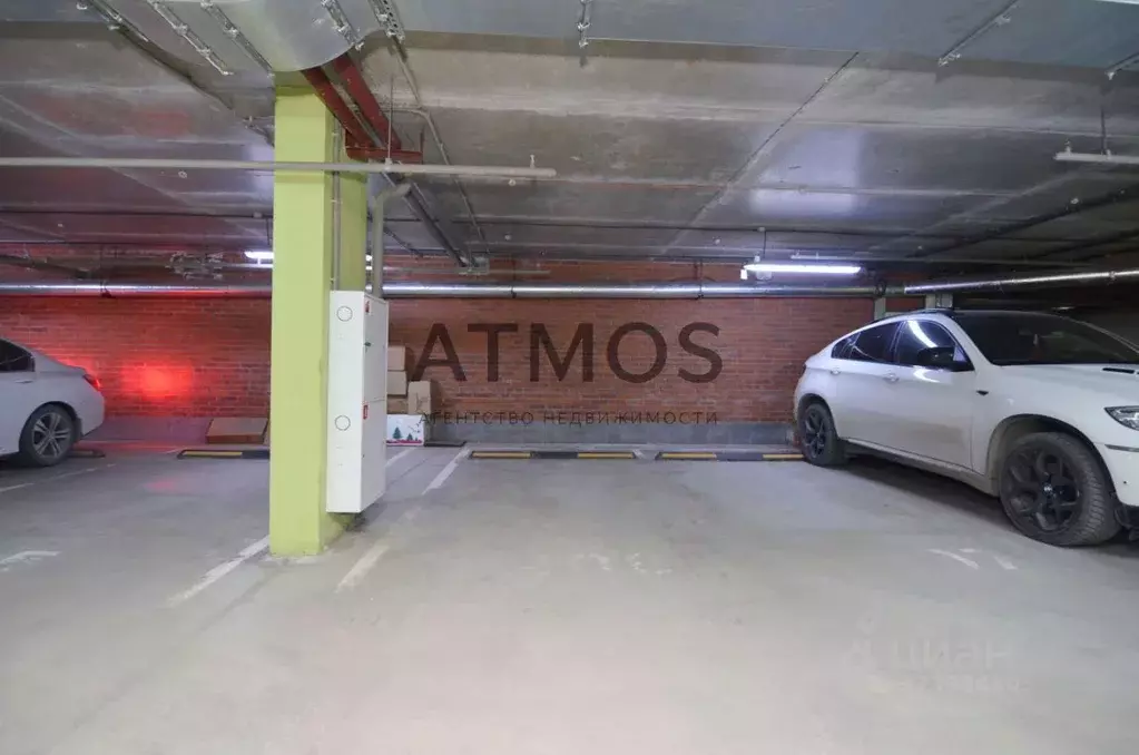 Гараж в Новосибирская область, Новосибирск ул. 1905 года, 69 (14 м) - Фото 1